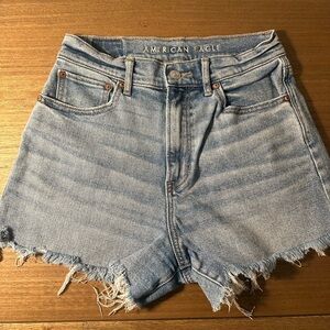 American Eagle Highest Rise 90’s Boyfriend Short